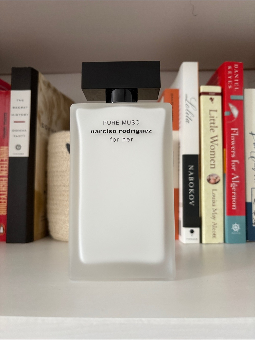 Brand new without box narciso Rodriguez pure musc white for her size 100